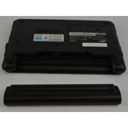 Samsung NP-130-JA01US Замена батареи