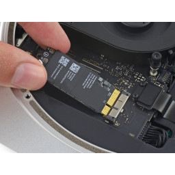 Mac mini, конец 2014 года, замена карты AirPort