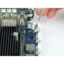 Mac mini Model A1176 Замена логической платы