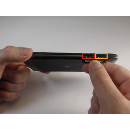 Замена батареи Motorola Droid RAZR Maxx