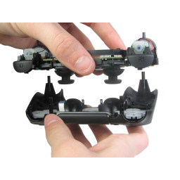 Разборка платы DualShock 4 в сборе